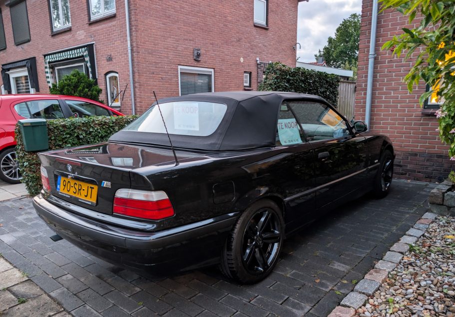 BMW 318i Cabrio E36 BMW 318i Cabrio E36