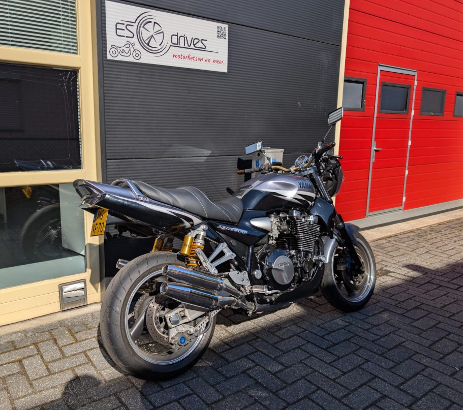 2002 Yamaha XJR 1300 2002 Yamaha XJR 1300