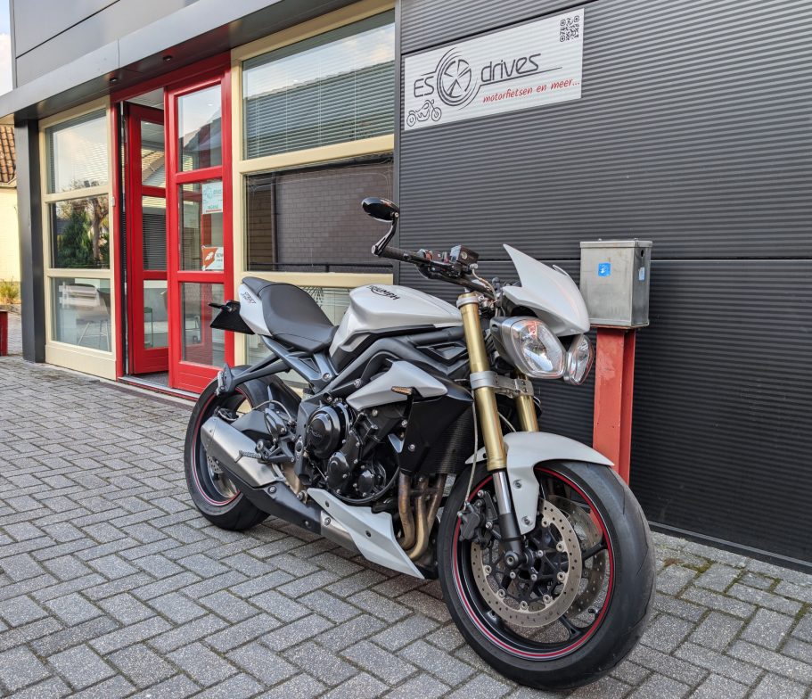 2018 Triumph Street Triple 675
