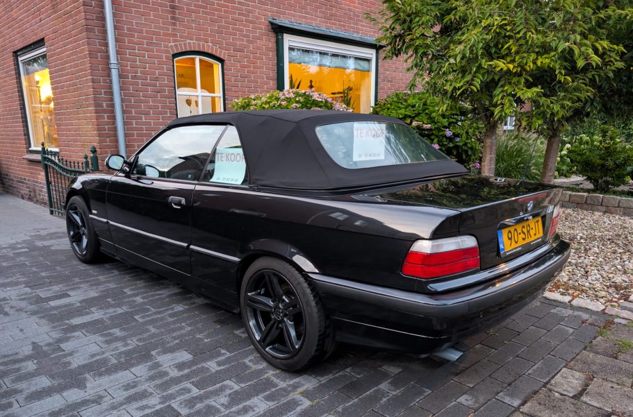 BMW 318i Cabrio E36 BMW 318i Cabrio E36